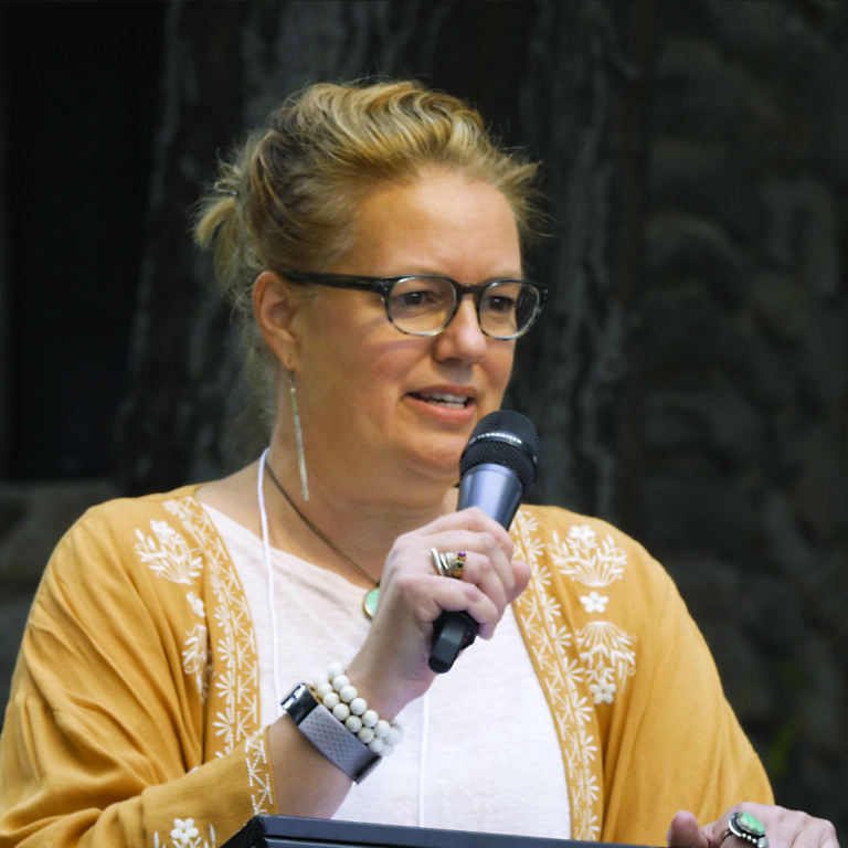 Linda L. Dove